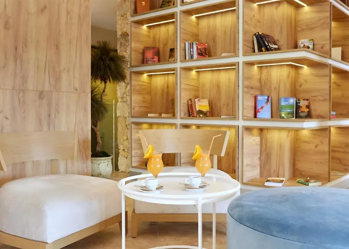 Szálloda Nobel Ultra - Free Access