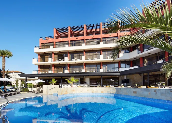 Nobel Ultra - Free Access 5* Napospart