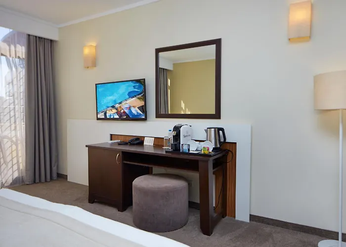 Szálloda Nobel Ultra - Free Access