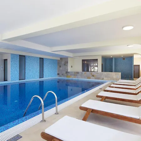 Nobel Ultra - Free Access ساني بيتش