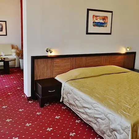 Отель Nobel Ultra - Free Access 5*